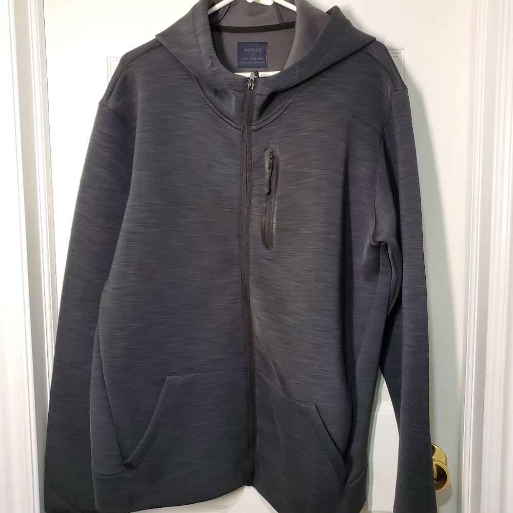 Nomad Men's Charcoal Zip-Up Sweater Used Excellent Condition